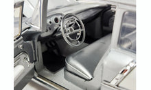 Load image into Gallery viewer, 1:18 1957 Chevrolet 150 Street Strip Silver/White (A1807016)
