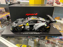 Load image into Gallery viewer, 1:18 Porsche 911 GT3 R #911 Earl Bamber Motorsport 2019 Bathurst 12 Hour - Romain Dumas / Mathieu Jaminet / Sven Müller (18SP216)
